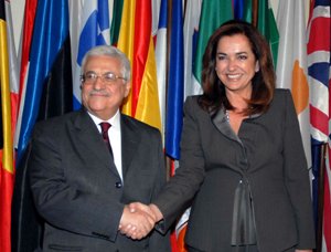 Συνάντηση Ντ. Μπακογιάννη με τον Mahmoud Abbas