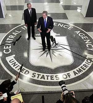Περιορισμό της διεθνής επιρροής των ΗΠΑ προβλέπει η CIA