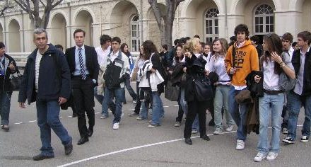 Το Γυμνάσιο του Κολλεγίου Αθηνών επισκέφθηκε την Μασσαλία
