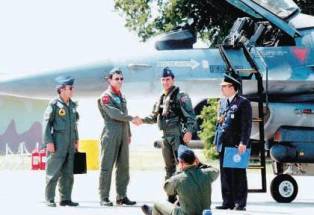 Η διπλωματία των F-16 στο Αιγαίο