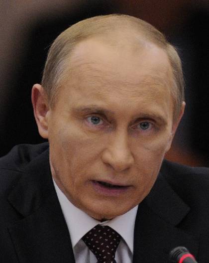 Ο Πούτιν ξανά υποψήφιος για την προεδρία τον Μάρτιο του 2012, «αδειάζοντας» τον Μedvedev