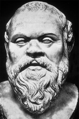 “Αθώος” μετά από 2.411 χρόνια ο Σωκράτης με 5 προς 5 από τους δικαστές σε διαδικασία αναψηλάφισης της δίκης στην Αθήνα. “Αθώος” με 584 έναντι 282 από το παγκόσμιο σώμα των ενόρκων
