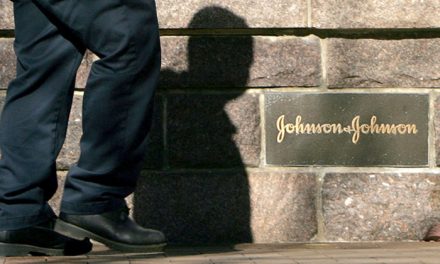 Υπόθεση Johnson and Johnson: Μεγάλο σκάνδαλο απάτης και διαφθοράς στην Ελλάδα!