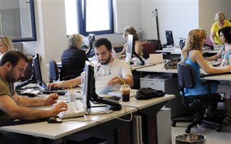 Οι «τεμπέληδες» Έλληνες τρίτοι στις ώρες εργασίας
