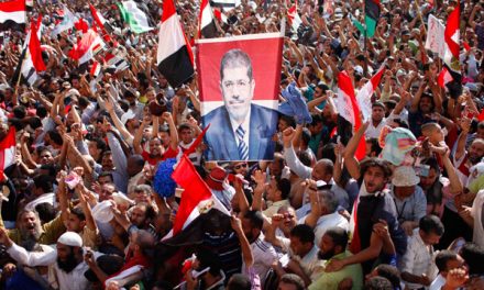 Πρόεδρος της Αιγύπτου ο υποψήφιος των Μουσουλμάνων Αδελφών