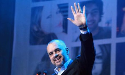 Νίκη για τον Έντι Ράμα στις αλβανικές εκλογές