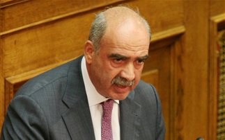 Μειμαράκης: Θα αποβάλλεται όποιος τολμήσει ξανά να προσβάλλει το κοινοβούλιο