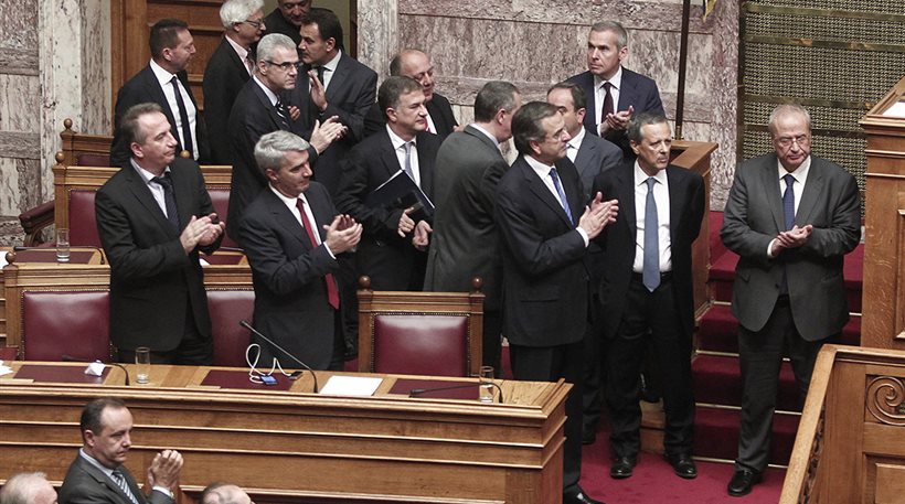 Greek Government Survives No-Confidence Vote