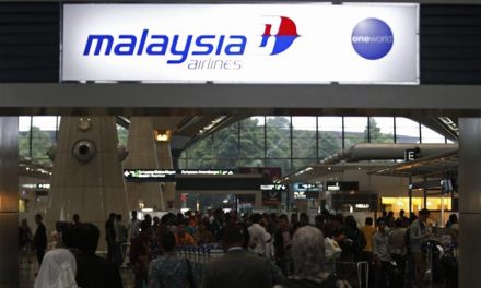 Πολλά ερωτηματικά για την κατάρριψη του μαλαισιανού αεροσκάφους
