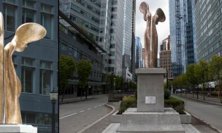 Το άγαλμα της Νίκης στο κέντρο του Βανκούβερ