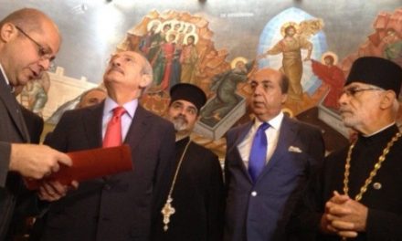 Σε ελληνορθόδοξη εκκλησία της Γερμανίας ο Αρχηγός της τουρκικής αντιπολίτευσης