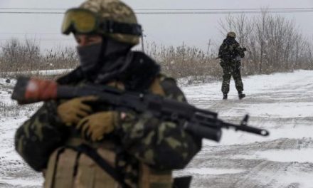 Εύθραυστη η εκεχειρία στην Ουκρανία – Συνεχείς επικοινωνίες Πούτιν, Μέρκελ, Ποροσένκο