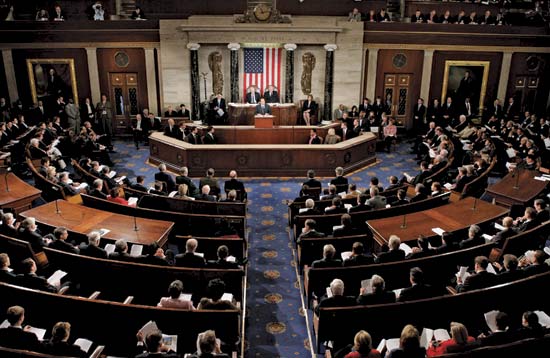 Η αμερικανική Βουλή ενέκρινε το φορολογικό νομοσχέδιο