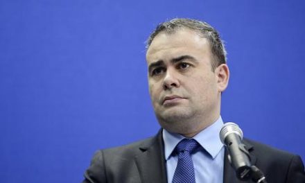 Υπό κράτηση ο πρώην υπ. Οικονομικών της Ρουμανίας – κατηγορείται για δωροδοκία