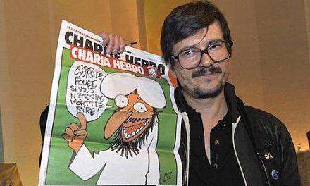 «Δεν θα σχεδιάσω ξανά γελοιογραφία του Μωάμεθ», λέει σκιτσογράφος του Charlie Hebdo