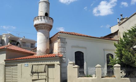 “Θερμό” επεισόδιο με την Τουρκία για τη φωτιά σε τέμενος στην Κομοτηνή