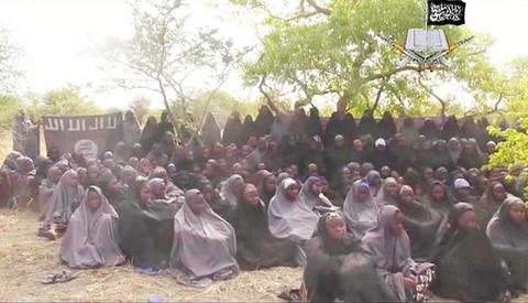 Ο στρατός έσωσε 200 κορίτσια της Μπόκο Χαράμ στη Νιγηρία