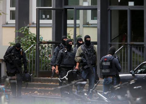 Γερμανία: 4 συλλήψεις για σχεδιαζόμενες επιθέσεις κατά μουσουλμάνων