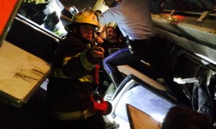 Χάος στη Φιλαδέλφεια: Πέντε νεκροί και δεκάδες τραυματίες από εκτροχιασμό τρένου