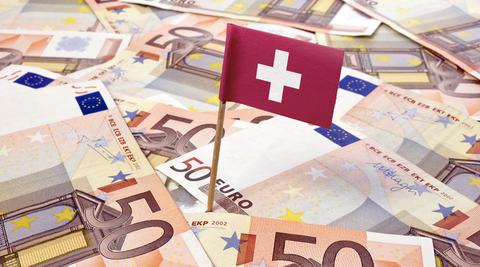 Eθνική Τράπεζα Ελβετίας: Ελβετικό «καμπανάκι» για αναταραχή στις αγορές στην περίπτωση που η Ελλάδα βγει από την Ευρωζώνη