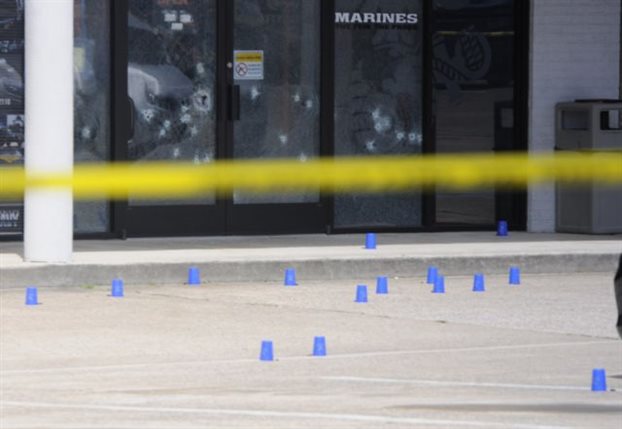 ΗΠΑ: Τέσσερις νεκροί σε ένοπλες επιθέσεις σε στρατιωτικές εγκαταστάσεις
