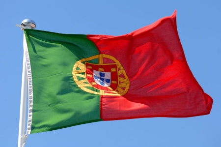 FT: Ετοιμασία για κάλπες στην Πορτογαλία με το βλέμμα στην Ελλάδα
