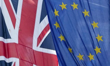 Independent: Μέσα σε έναν χρόνο το δημοψήφισμα για το Brexit