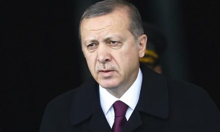 SZ: Ο Ερντογάν θέλει να συνδέσει το HDP με την τρομοκρατία