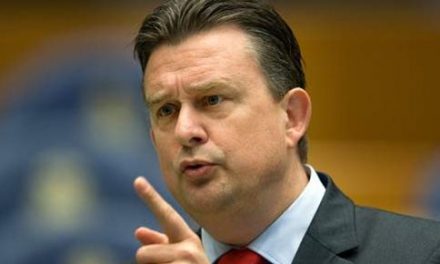 Ολλανδία : Η αντιπολίτευση ζητά παραίτηση Ντάισελμπλουμ από την προεδρία του Eurogroup