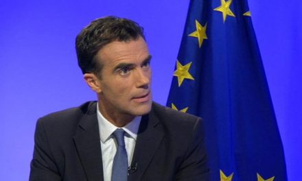Σάντρο Γκότζι: Αν δεν υπήρχαν ο Ματτέο Ρέντσι και ο Φρανσουά Ολάντ να στηρίξουν σήμερα η Ελλάδα θα ήταν εκτός Ευρώ
