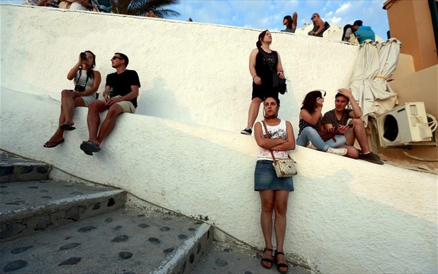 Αλλάζει δραστικά ο ελληνικός τουρισμός… αλλά όχι προς το καλύτερο