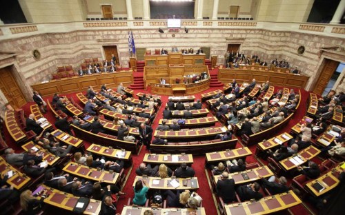 Nέα δημοσκόπηση: Τεράστια διαφορά ΣΥΡΙΖΑ-ΝΔ, μπαίνει στη Βουλή ο Λεβέντης