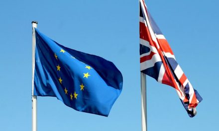 Στη δίνη του Brexit η Βρετανική Οικονομία