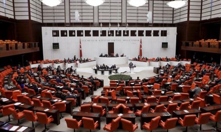Συγκροτήθηκε η προσωρινή κυβέρνηση της Τουρκίας
