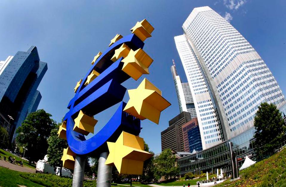 Praet: Η ΕΚΤ συμμερίζεται τις ανησυχίες της Fed για την παγκόσμια οικονομία