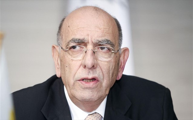 Κύπρος: Πέθανε ο πρώην υπουργός Άμυνας Κ. Παπακώστας