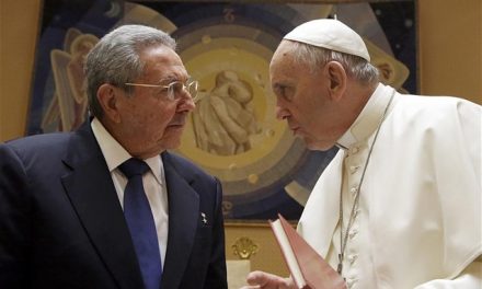Ιστορική επίσκεψη του Πάπα Φραγκίσκου στην Κούβα