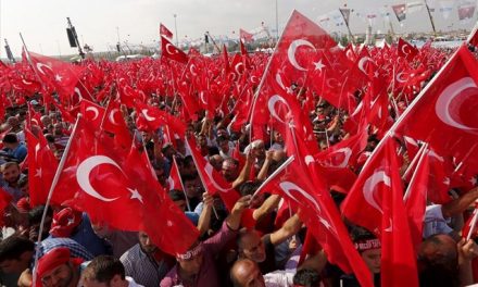 Μαζική συγκέντρωση κατά της τρομοκρατίας στην Κωνσταντινούπολη