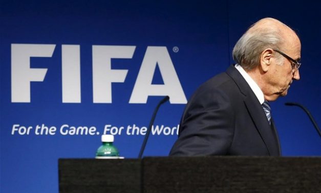 FIFA: «Δεν φεύγω πριν τις 26 Φεβρουαρίου» διαμήνυσε ο Μπλάτερ
