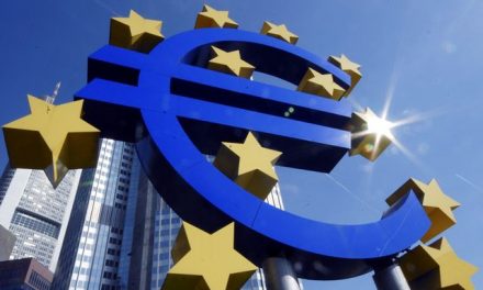 Ευρωζώνη: Επιβραδύνεται η οικονομία. Βέβαιη η παρέμβαση Ντράγκι
