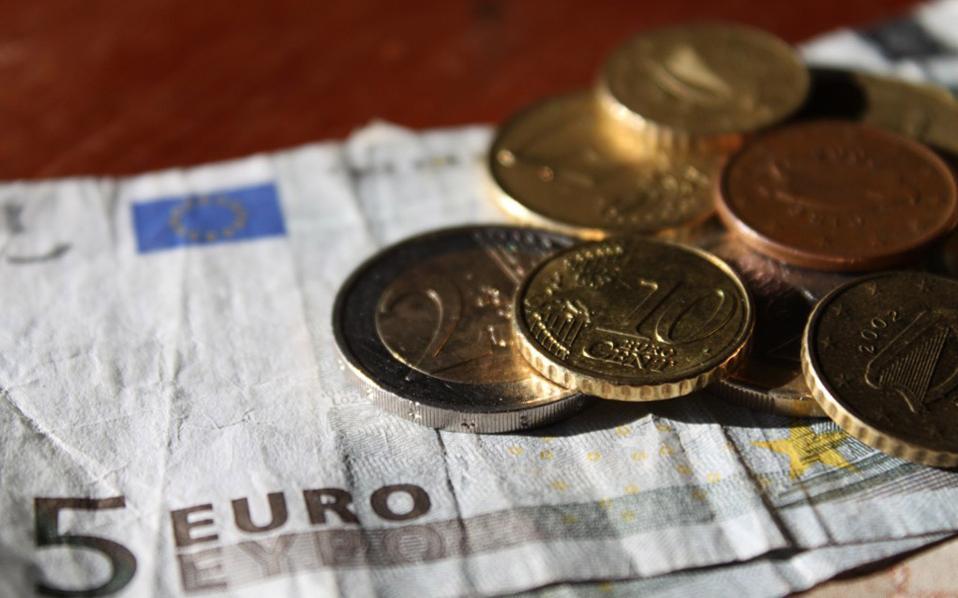 Ανησυχούν για τα οικονομικά τους 8 στους 10 Ελληνες