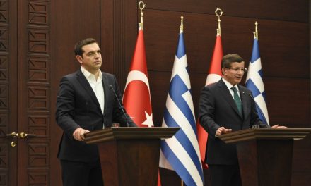 Turkey and Greece work on migrant cooperation deal