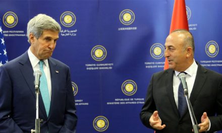 Kerry: Οι υπαινιγμοί για αμερικανική εμπλοκή στην απόπειρα πραξικοπήματος είναι επιζήμιοι για τις διμερείς σχέσεις