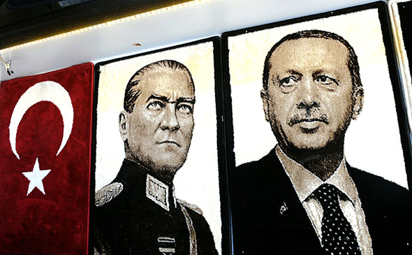 Πού οφείλεται η επιθετική στάση της Τουρκίας;