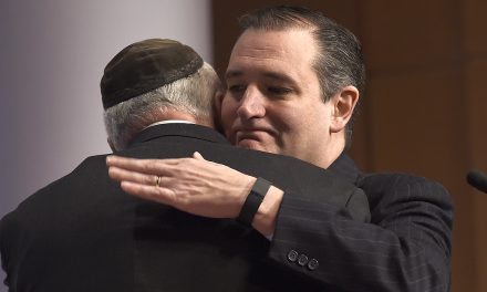 Republican Jews consider gamble on Cruz