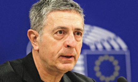 Κούλογλου: Ο ιταλικός ευρωσκεπτικισμός τελευταία προειδοποίηση στην ηγεσία της Ευρώπης