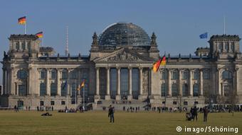Θα αναγκαστεί η κυβέρνηση να φέρει το θέμα της ελάφρυνσης του χρέους προς ψήφιση στη γερμανική Βουλή;