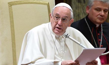 Ο Πάπας απέρριψε δωρεά λόγω του 666