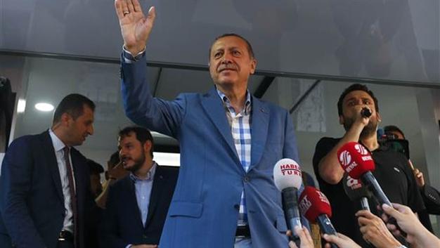 Erdoğan urges US to extradite Gülen after coup attempt