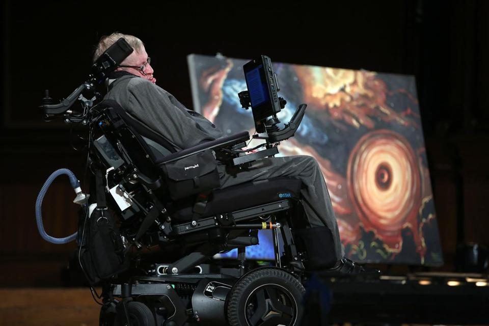 O Stephen Hawking για την κατάθλιψη: “Μην εγκαταλείπετε, υπάρχει διέξοδος”!
